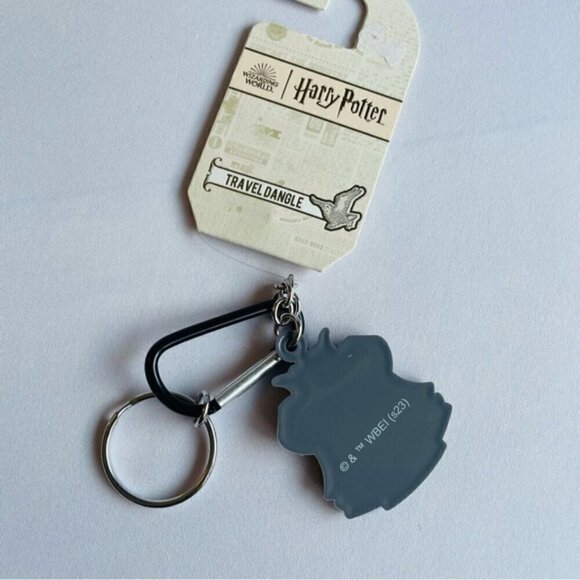 Lot of NWT Harry Potter Keychain Hogwarts Houses + Hogwarts T-Shirt (Size XS) - Picture 13 of 16